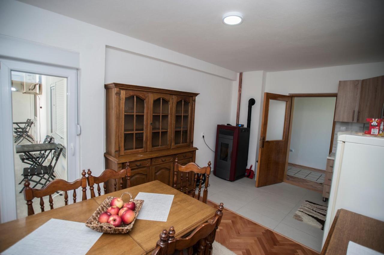 Guesthouse Buco Требинє Екстер'єр фото