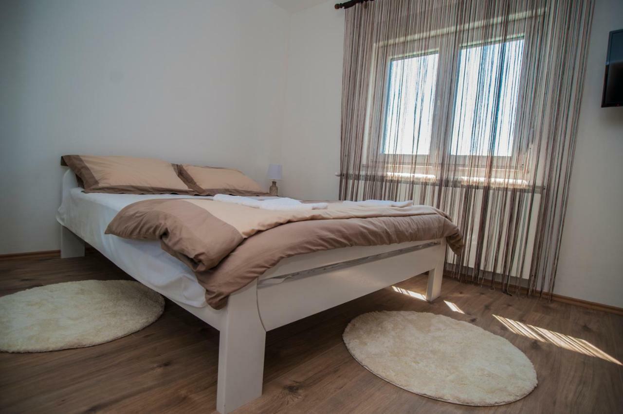 Guesthouse Buco Требинє Екстер'єр фото