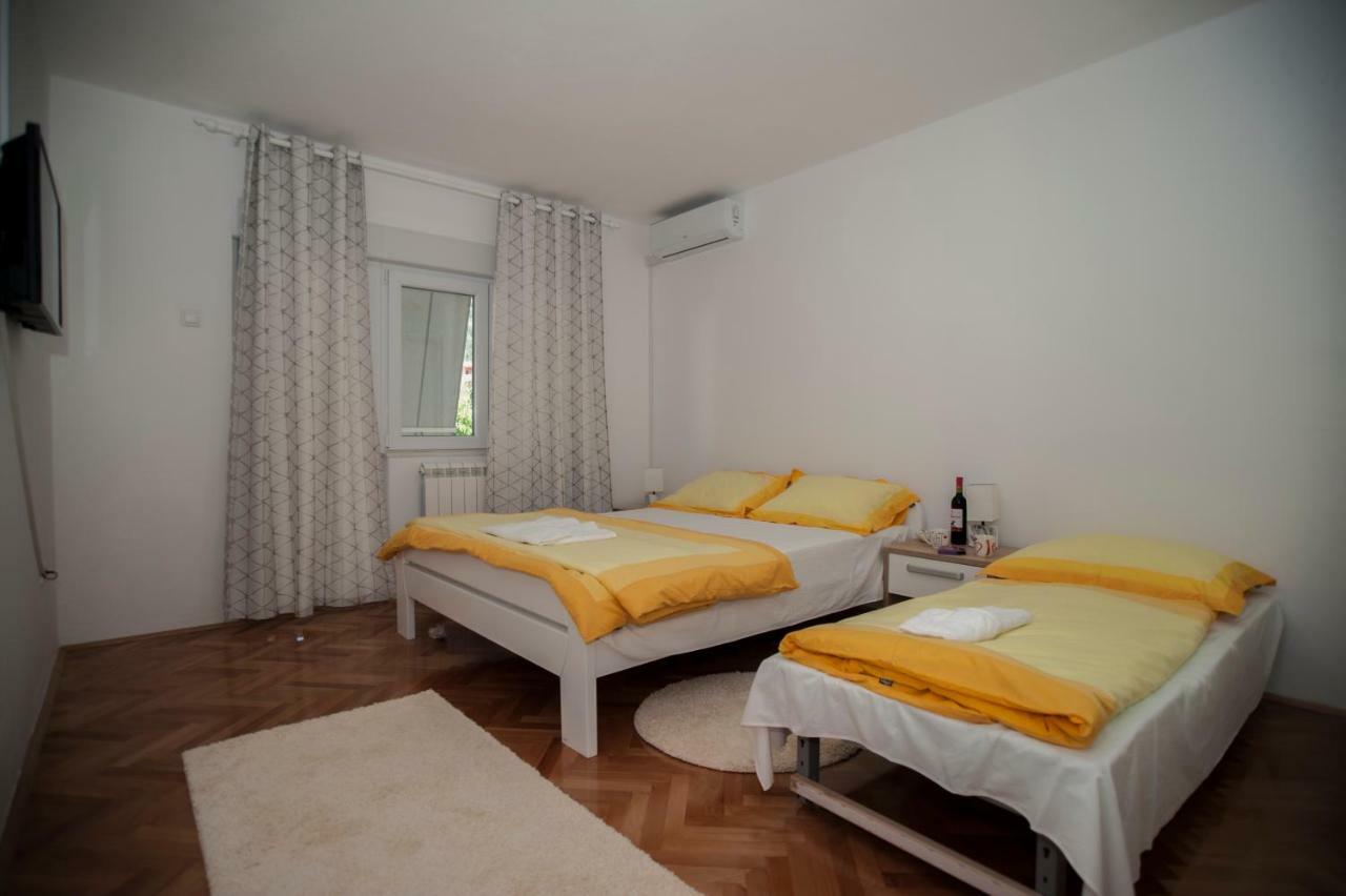 Guesthouse Buco Требинє Екстер'єр фото